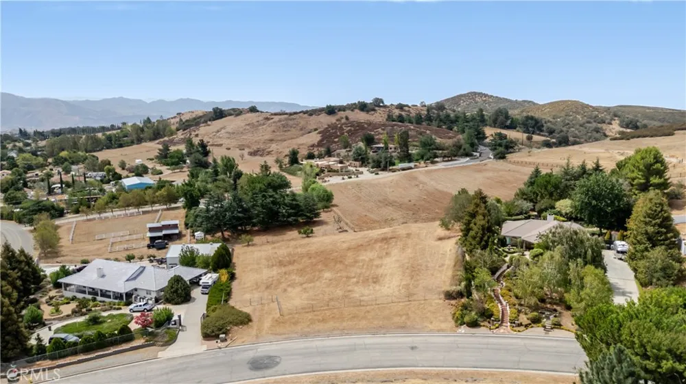 42935 Wingate Banning, CA 92220