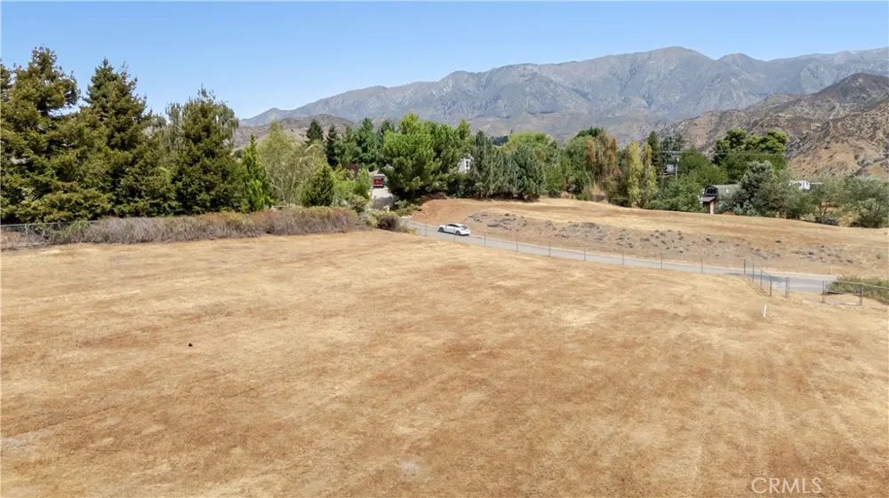42935 Wingate Banning, CA 92220