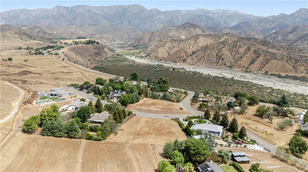 42935 Wingate Banning, CA 92220