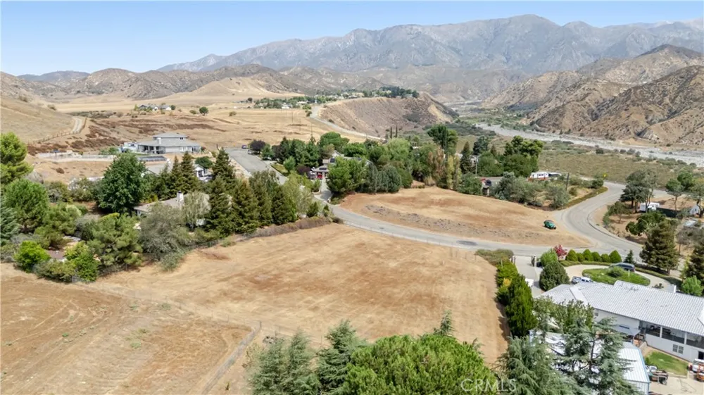 42935 Wingate Banning, CA 92220