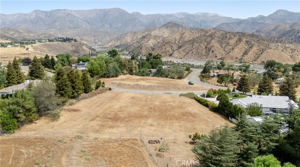 42935 Wingate Banning, CA 92220