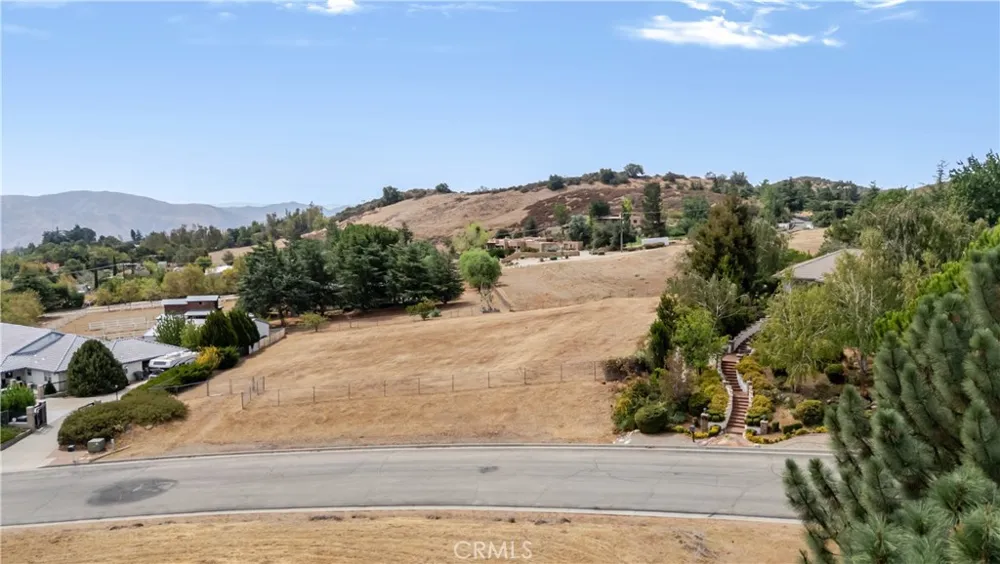 42935 Wingate Banning, CA 92220