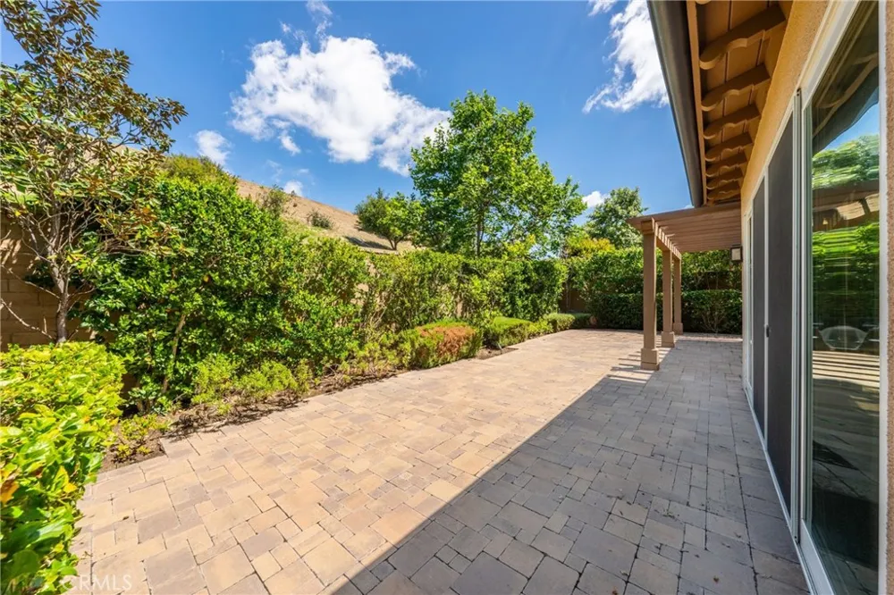 45 Triana Irvine, CA 92618