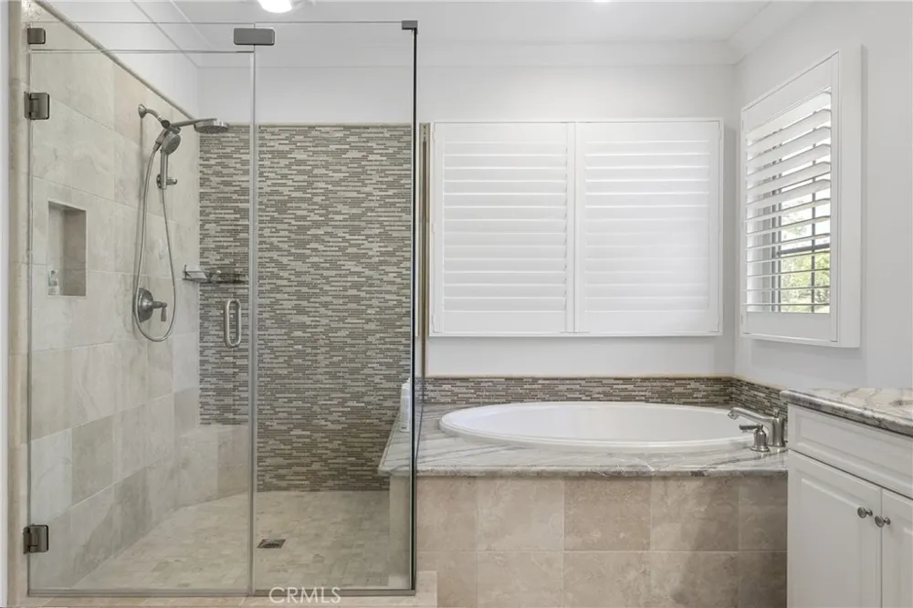 45 Triana Irvine, CA 92618