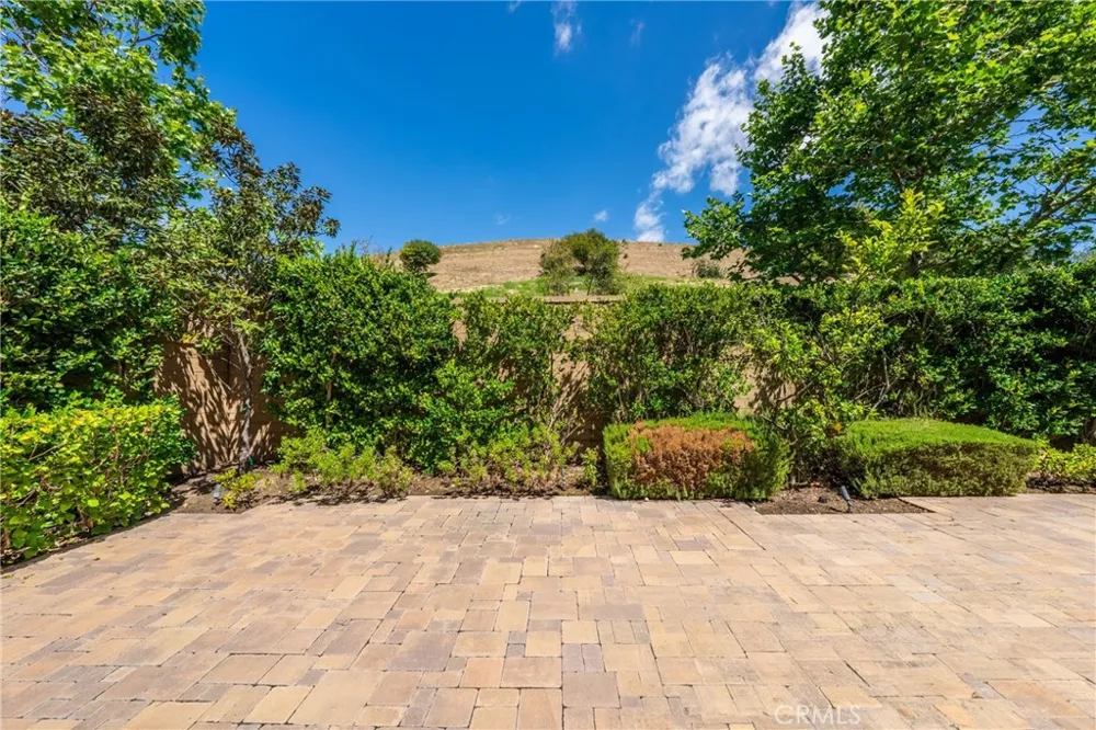 45 Triana Irvine, CA 92618