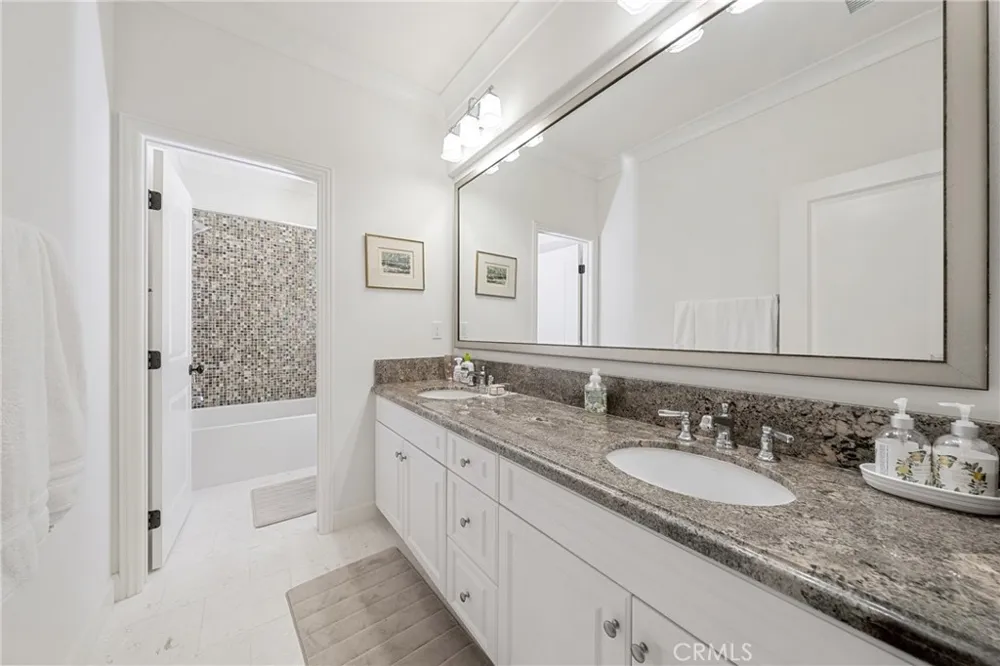 45 Triana Irvine, CA 92618