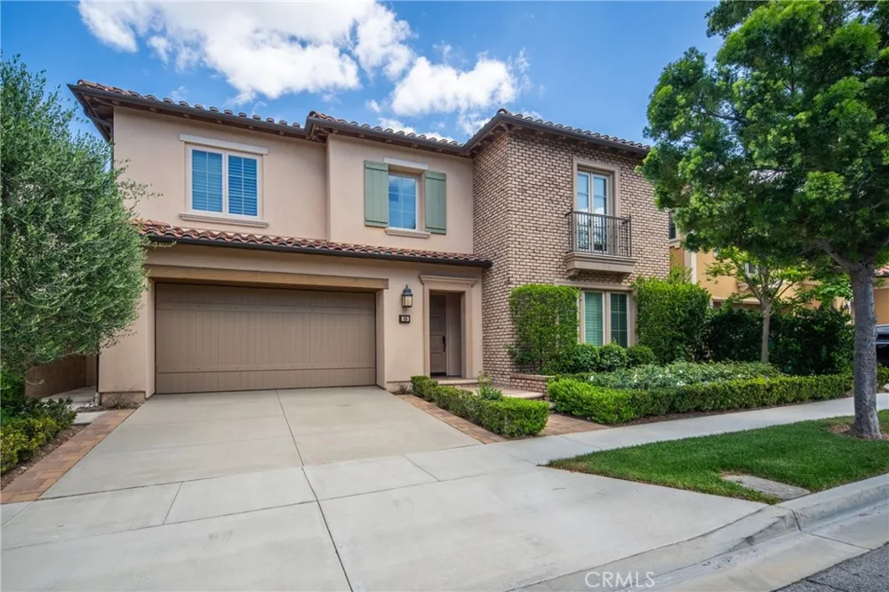 45 Triana Irvine, CA 92618