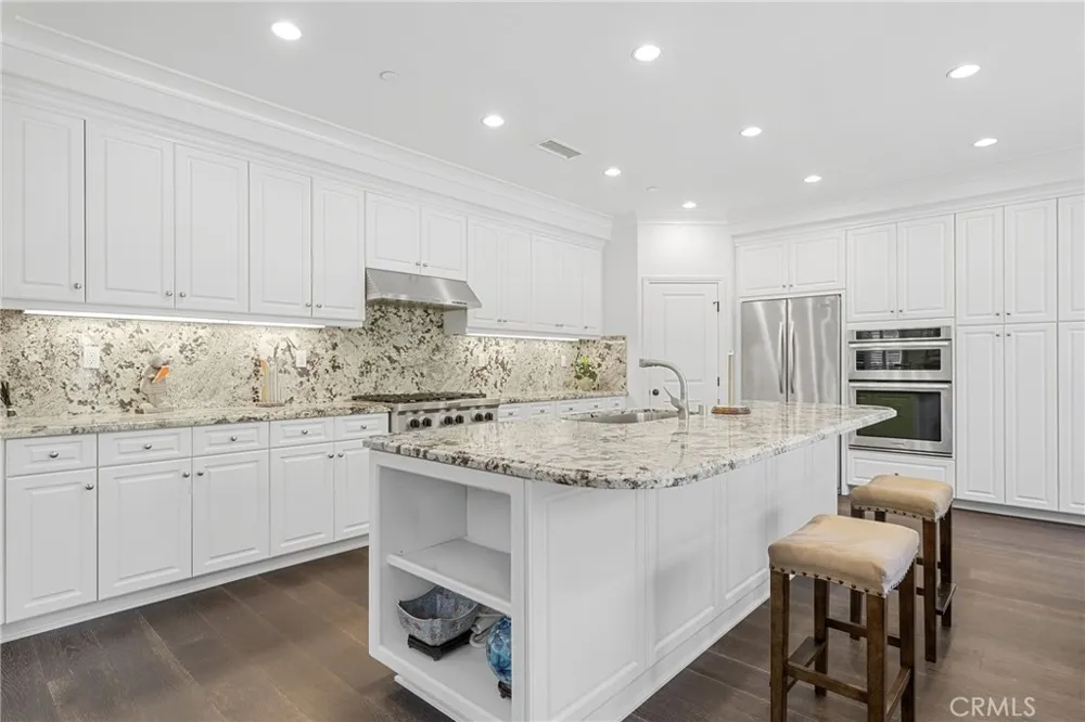 45 Triana Irvine, CA 92618