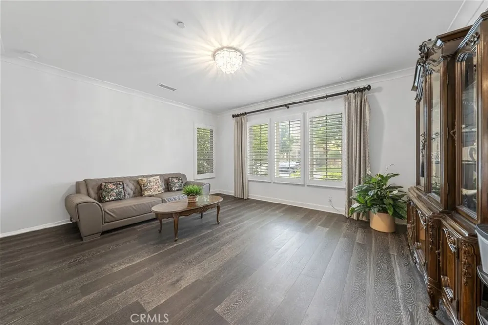 45 Triana Irvine, CA 92618