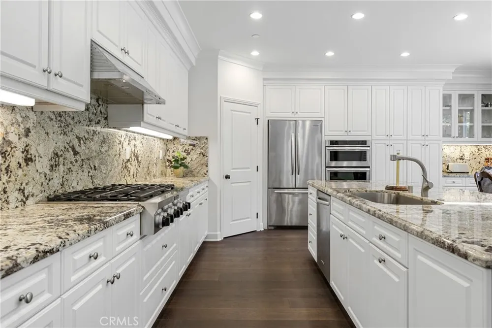 45 Triana Irvine, CA 92618