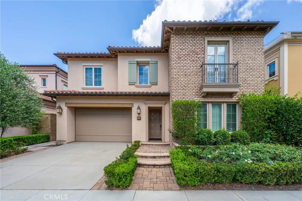 45 Triana Irvine, CA 92618