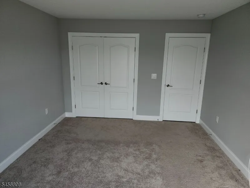 65 Halina Ln Butler, NJ 07405