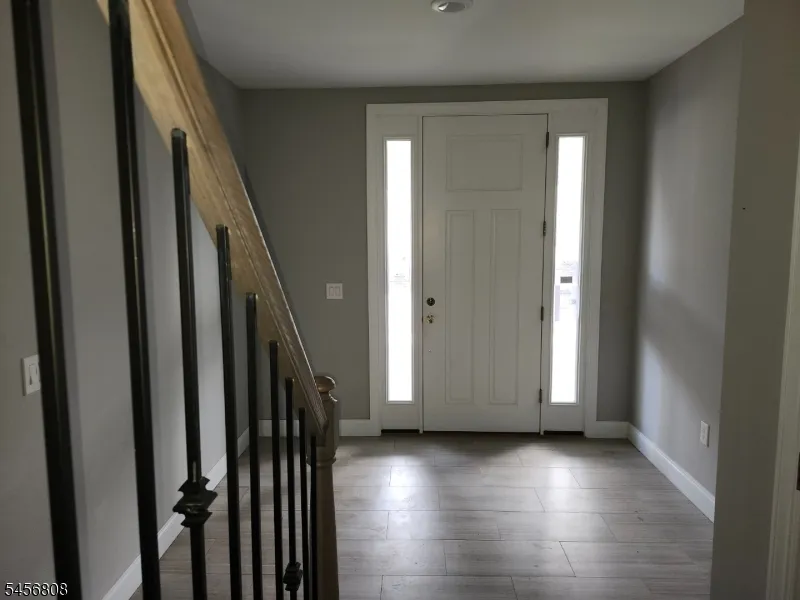 65 Halina Ln Butler, NJ 07405