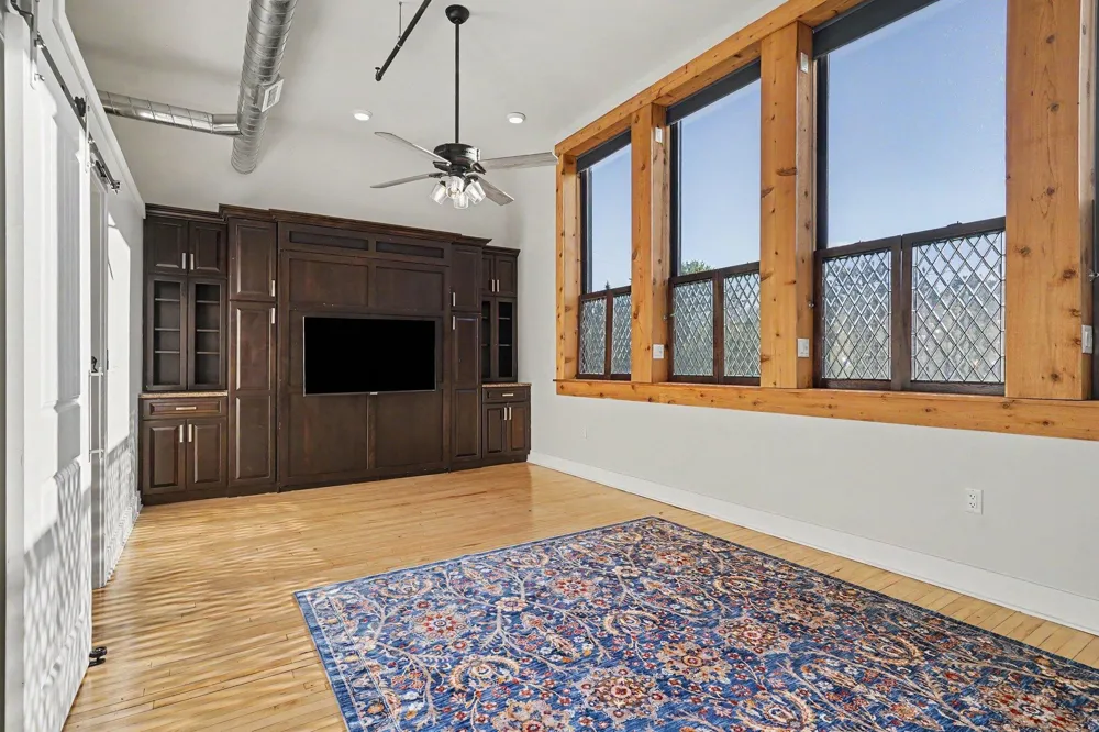 460 Broadway Street #205 South Haven, MI 49090