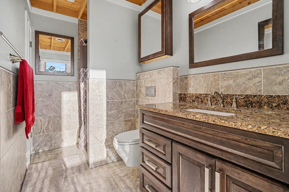 460 Broadway Street #205 South Haven, MI 49090