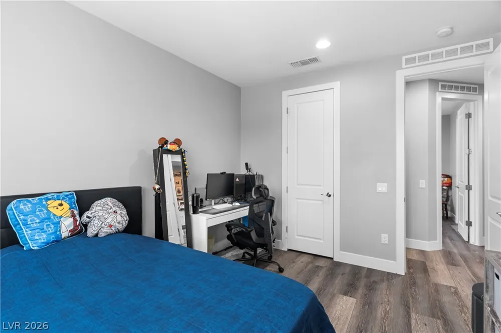 10587 Skye Paseo Avenue Las Vegas, NV 89166