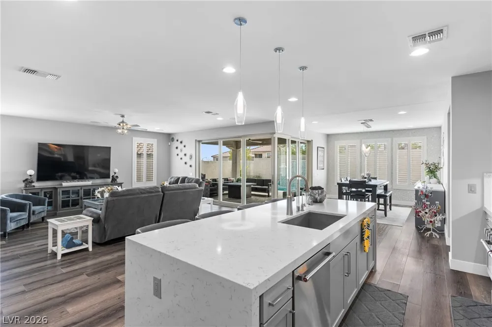 10587 Skye Paseo Avenue Las Vegas, NV 89166