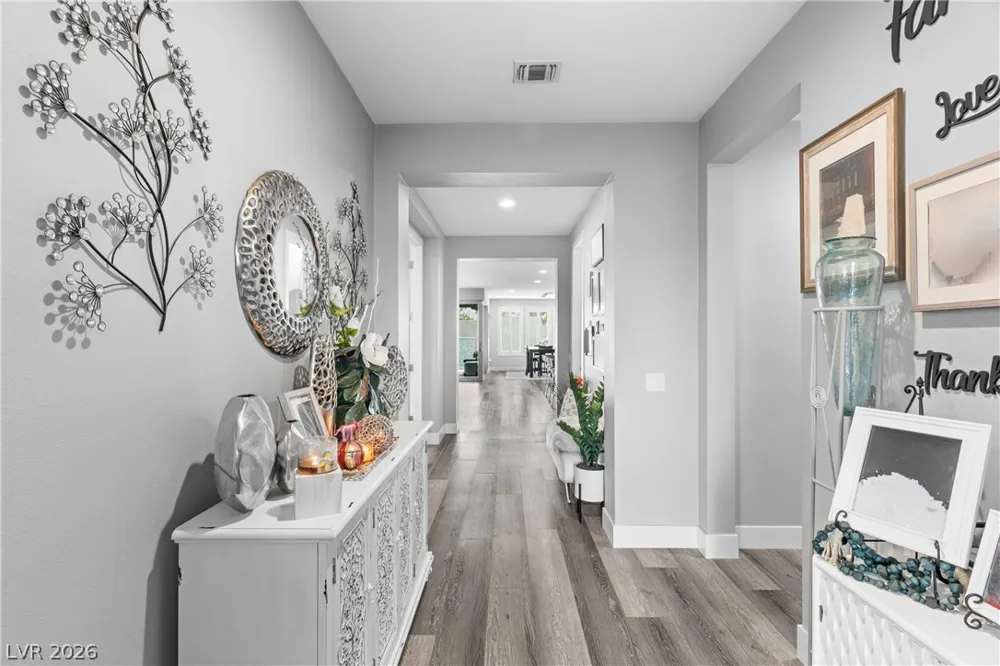 10587 Skye Paseo Avenue Las Vegas, NV 89166