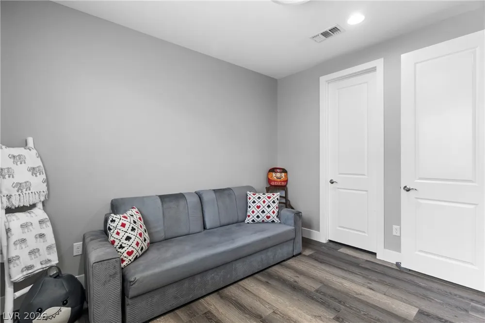 10587 Skye Paseo Avenue Las Vegas, NV 89166
