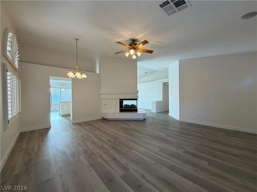 3900 Diamond Ridge Street Las Vegas, NV 89129