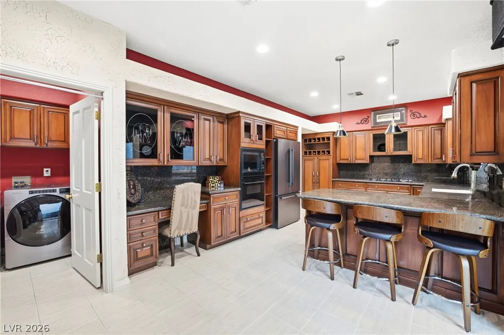 8271 Turtle Creek Circle Las Vegas, NV 89113
