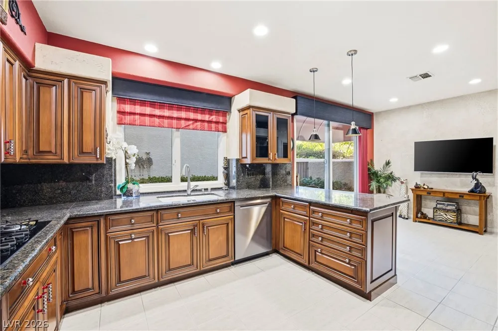 8271 Turtle Creek Circle Las Vegas, NV 89113