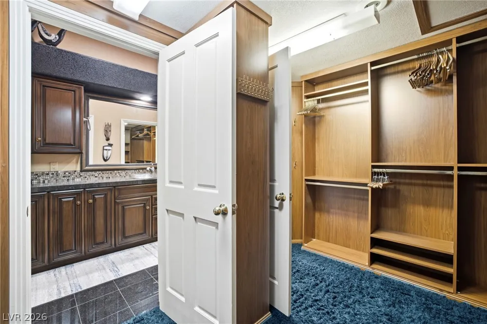 8271 Turtle Creek Circle Las Vegas, NV 89113