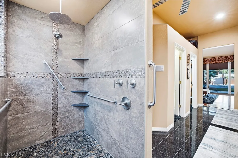 8271 Turtle Creek Circle Las Vegas, NV 89113