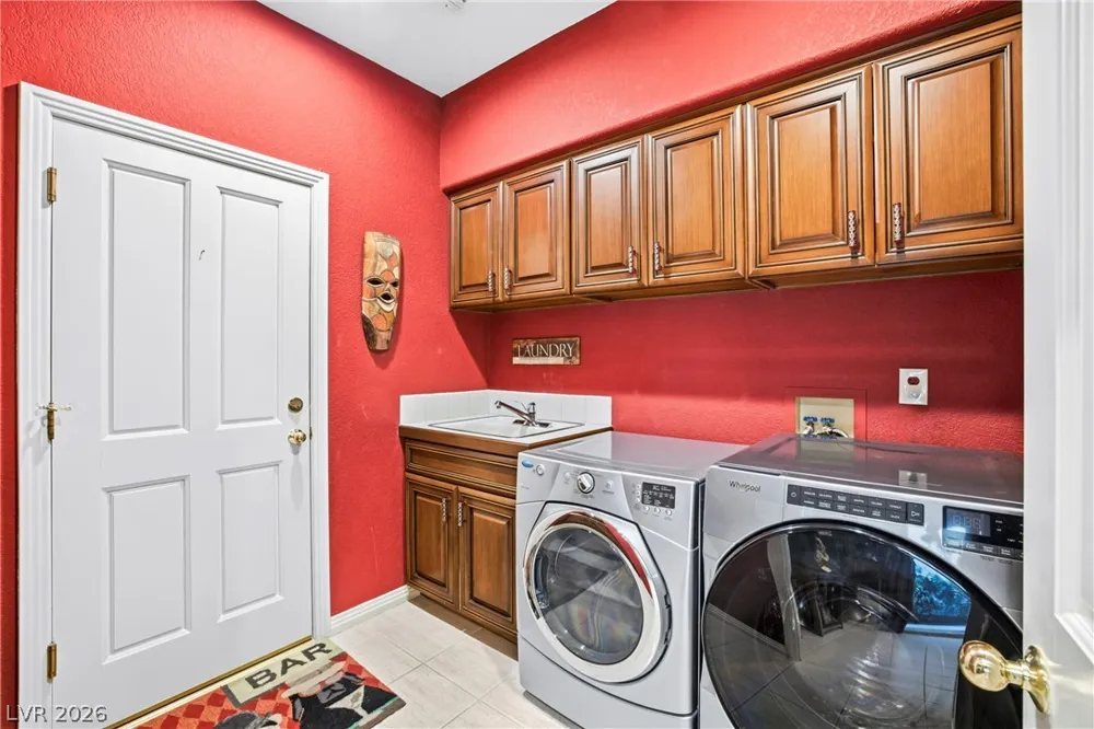 8271 Turtle Creek Circle Las Vegas, NV 89113