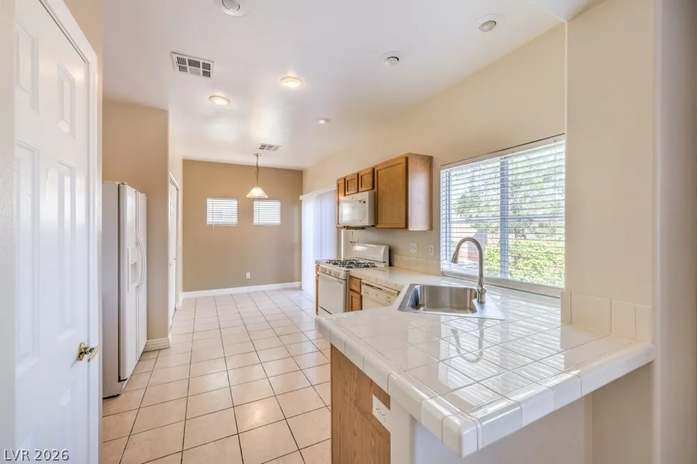 10540 Allthorn Avenue Las Vegas, NV 89144