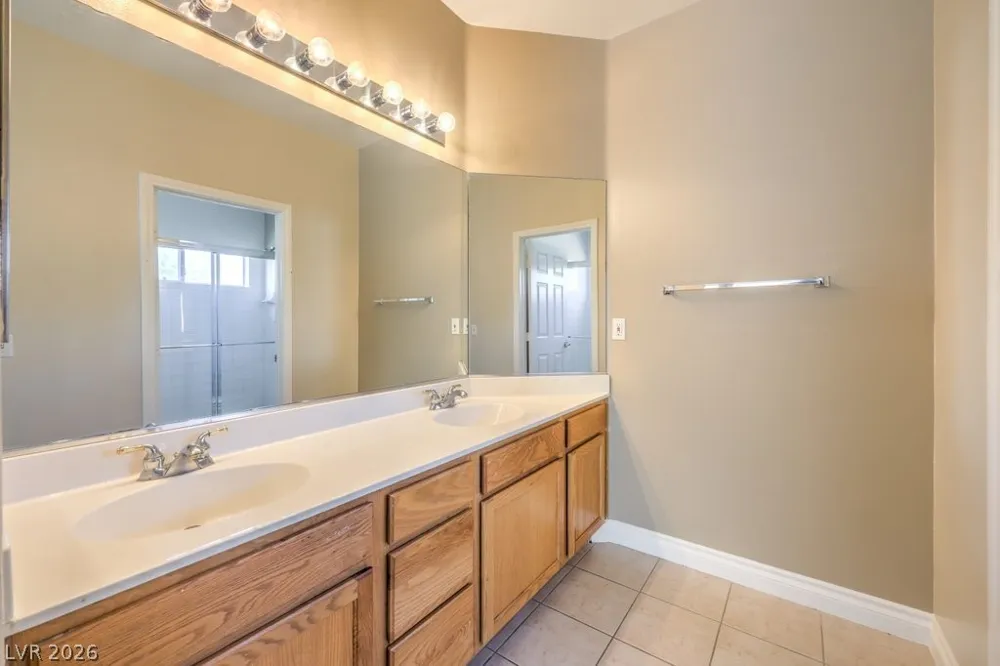 10540 Allthorn Avenue Las Vegas, NV 89144