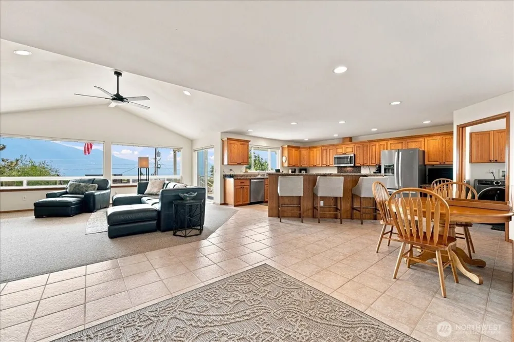 75 Coral Street Manson, WA 98831