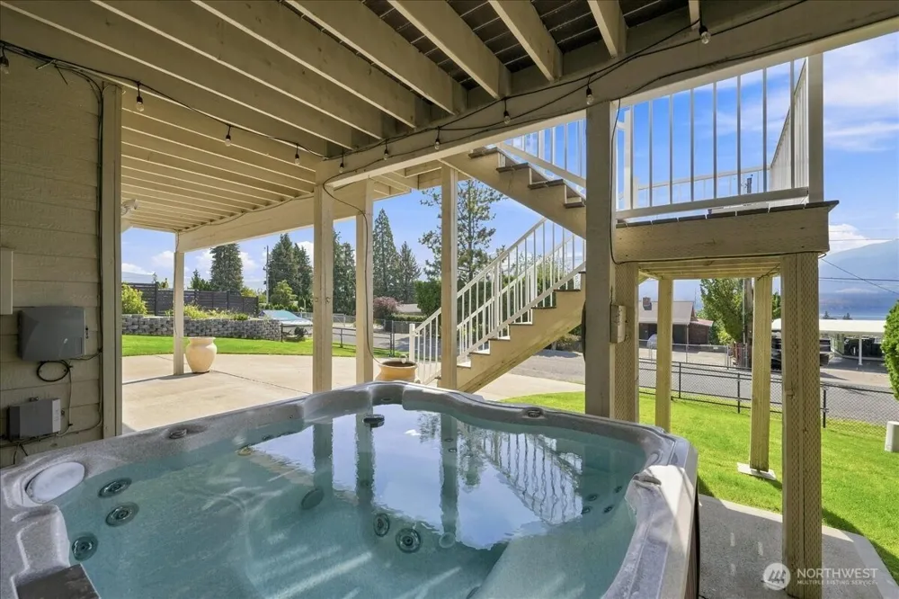 75 Coral Street Manson, WA 98831