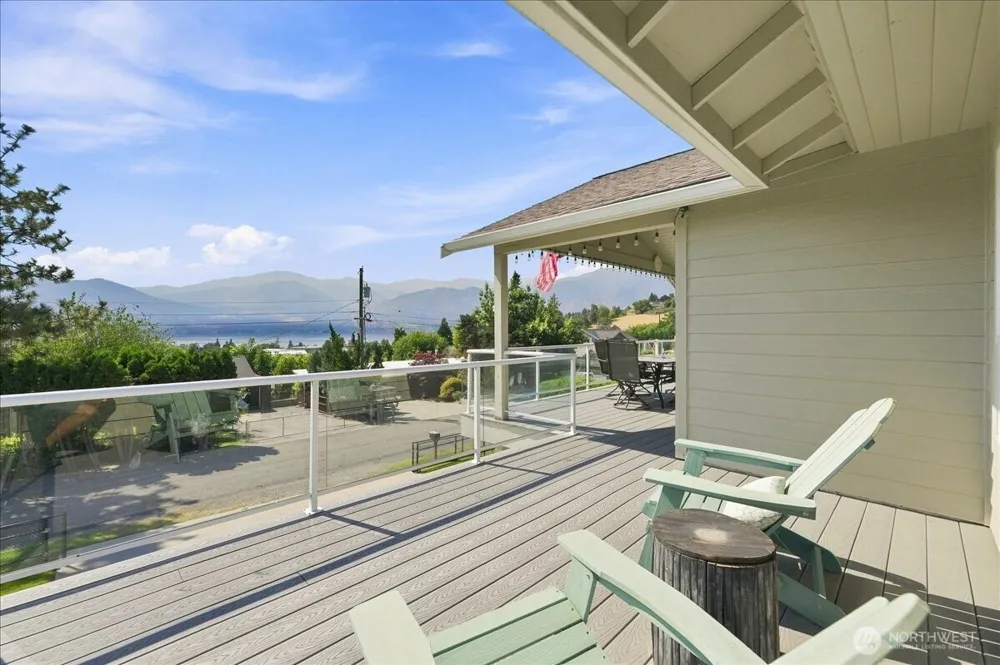 75 Coral Street Manson, WA 98831