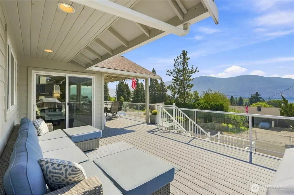 75 Coral Street Manson, WA 98831