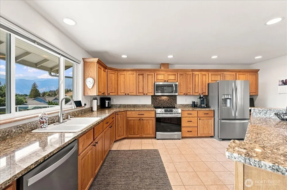 75 Coral Street Manson, WA 98831