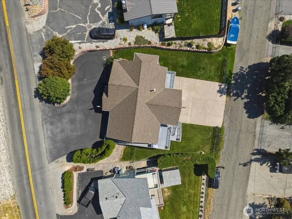 75 Coral Street Manson, WA 98831