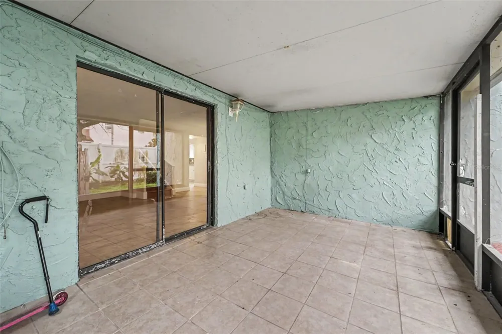 12310 TOUCHTON DRIVE #43 Tampa, FL 33617