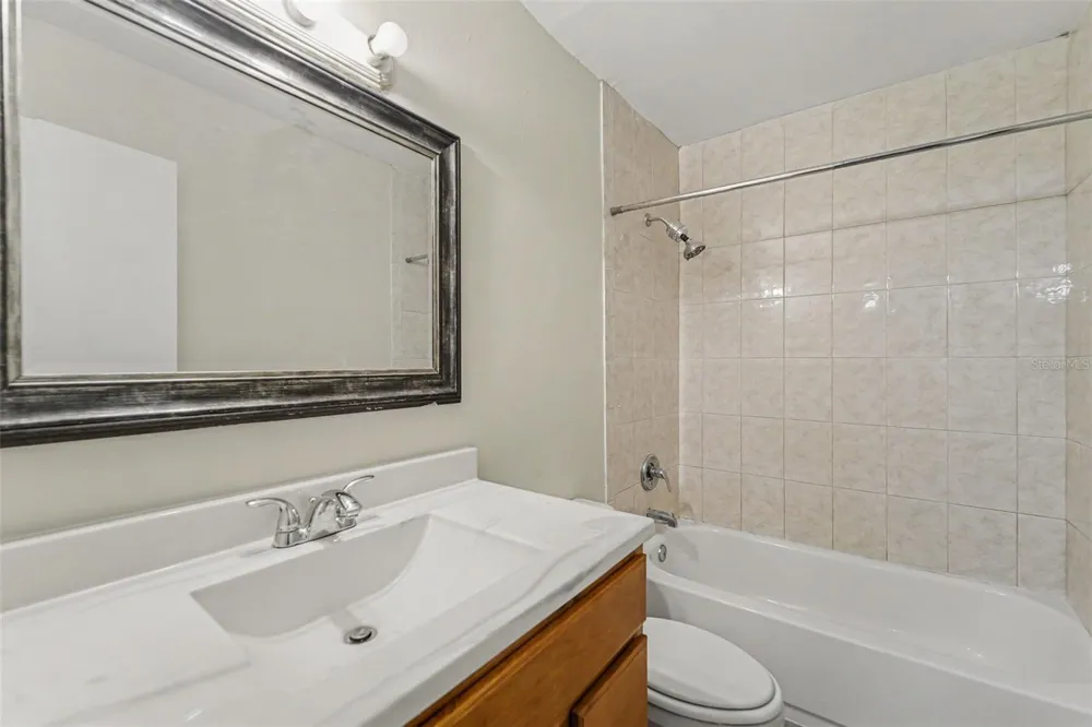 12310 TOUCHTON DRIVE #43 Tampa, FL 33617