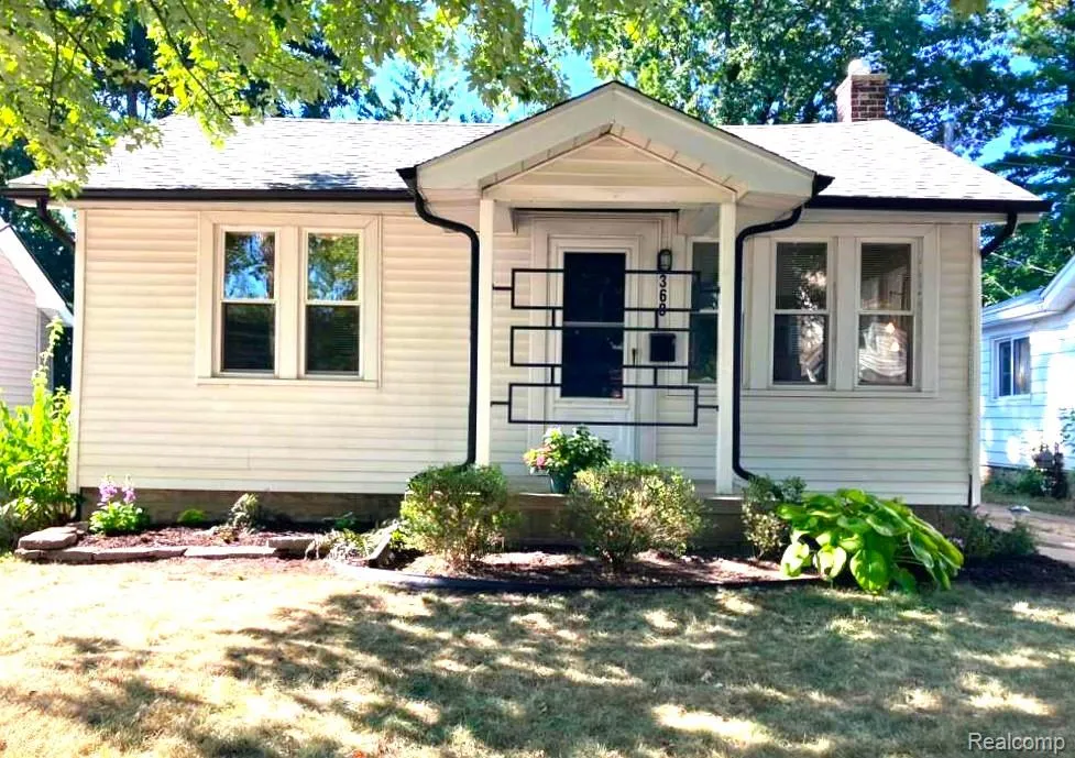 360 WORDSWORTH STREET Ferndale City, MI 48220