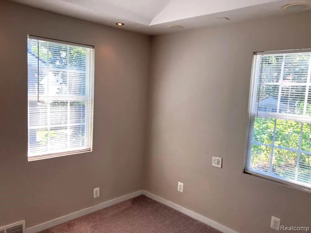 360 WORDSWORTH STREET Ferndale City, MI 48220