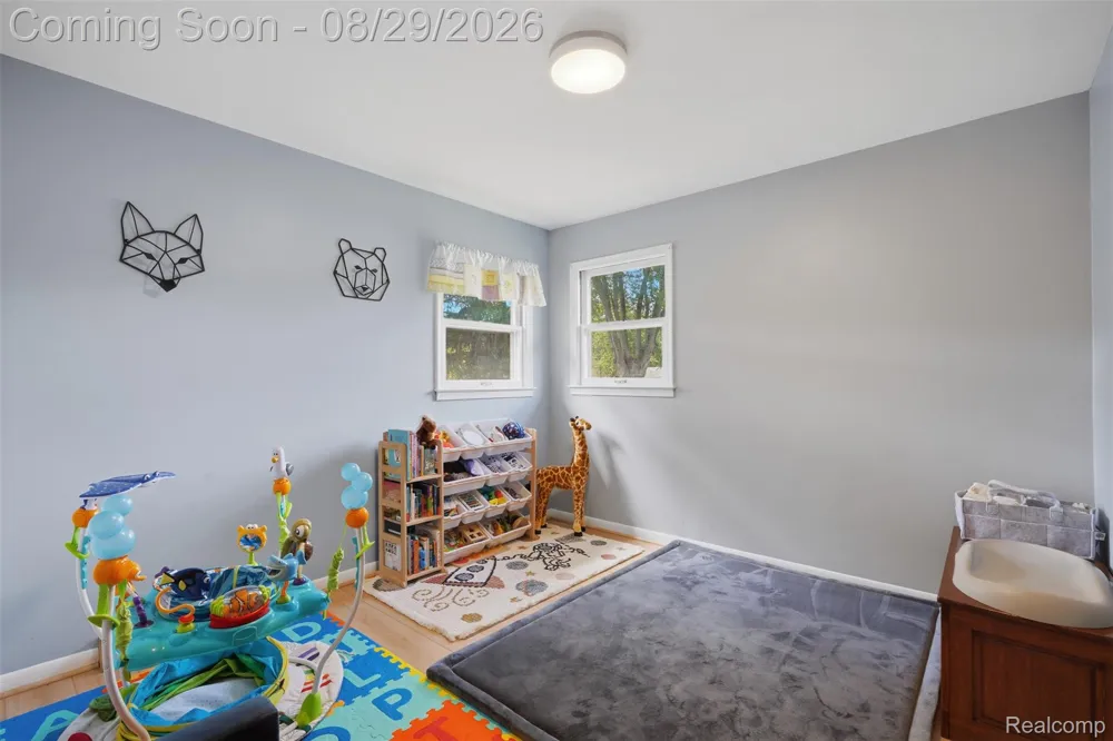 61305 Fairland Drive Lyon Charter Township, MI 48178