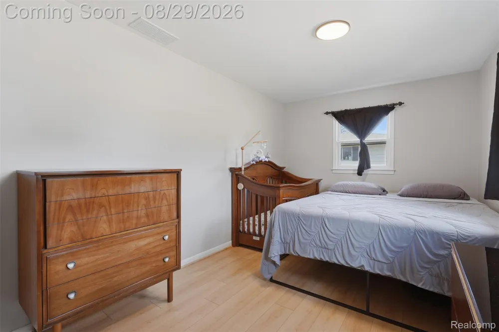 61305 Fairland Drive Lyon Charter Township, MI 48178
