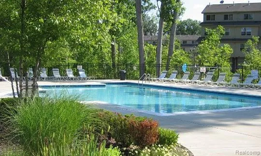 488 Village Drive Walled Lake City, MI 48390