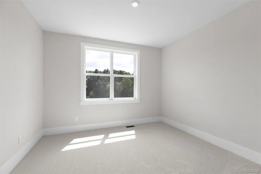 264 Samara Court Ann Arbor Charter Township, MI 48105