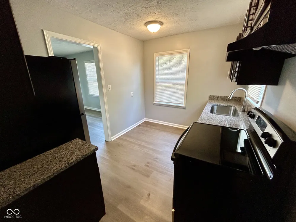 5456 E 17th Street Indianapolis, IN 46218
