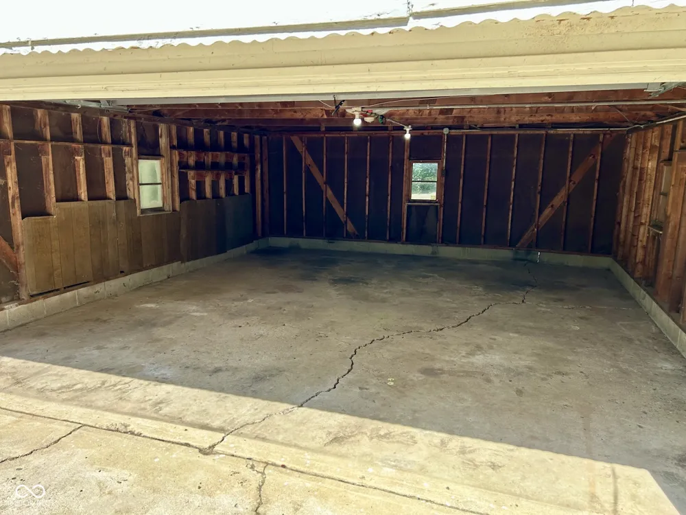 5456 E 17th Street Indianapolis, IN 46218