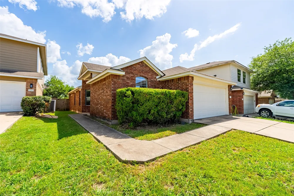 12905 Thomas Jefferson Street Manor, TX 78653