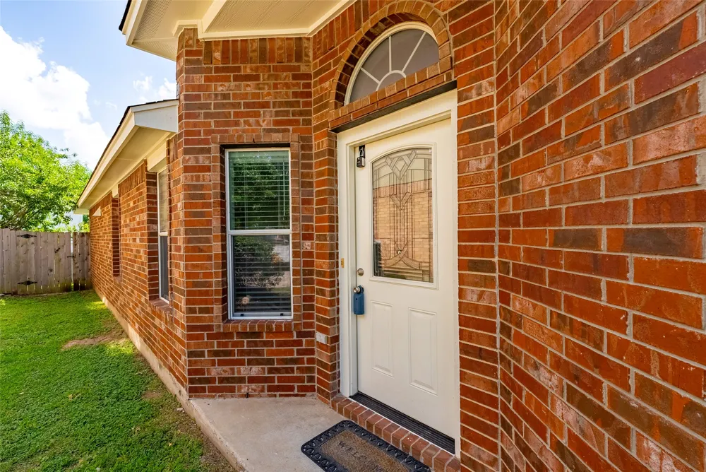 12905 Thomas Jefferson Street Manor, TX 78653