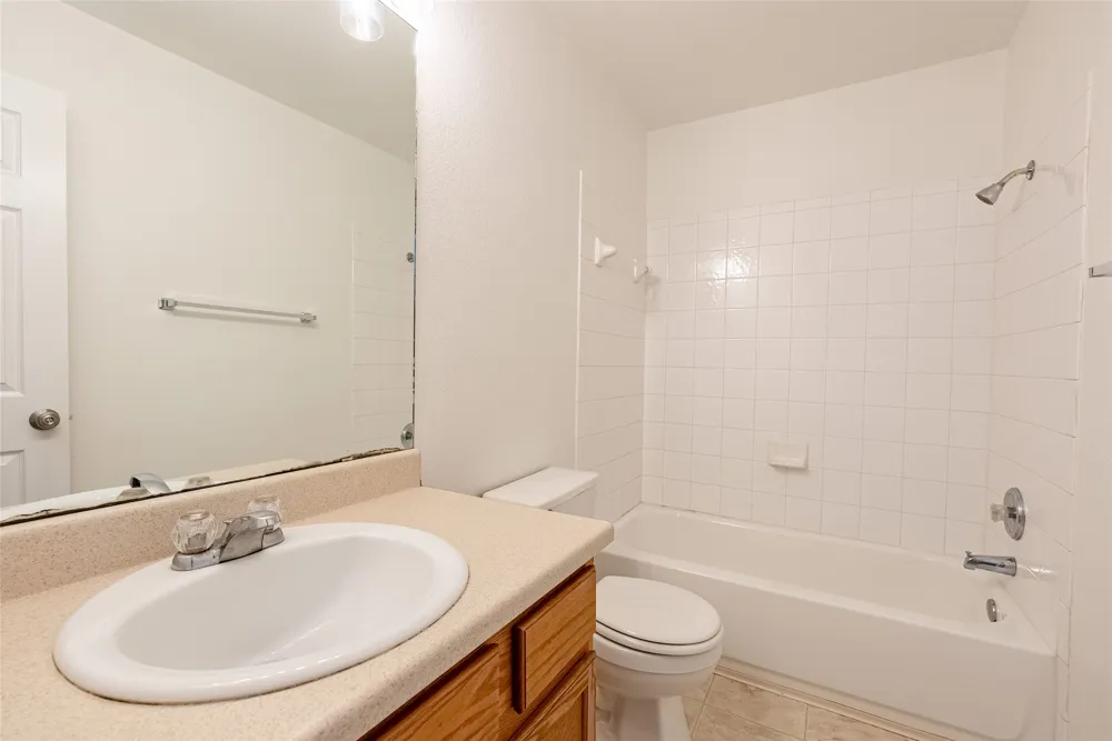 12905 Thomas Jefferson Street Manor, TX 78653